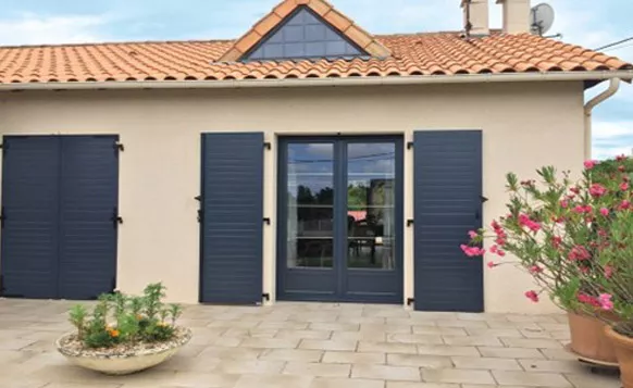 Le volet aluminium battant qui s’adapte à votre façade, Armentières, BECART